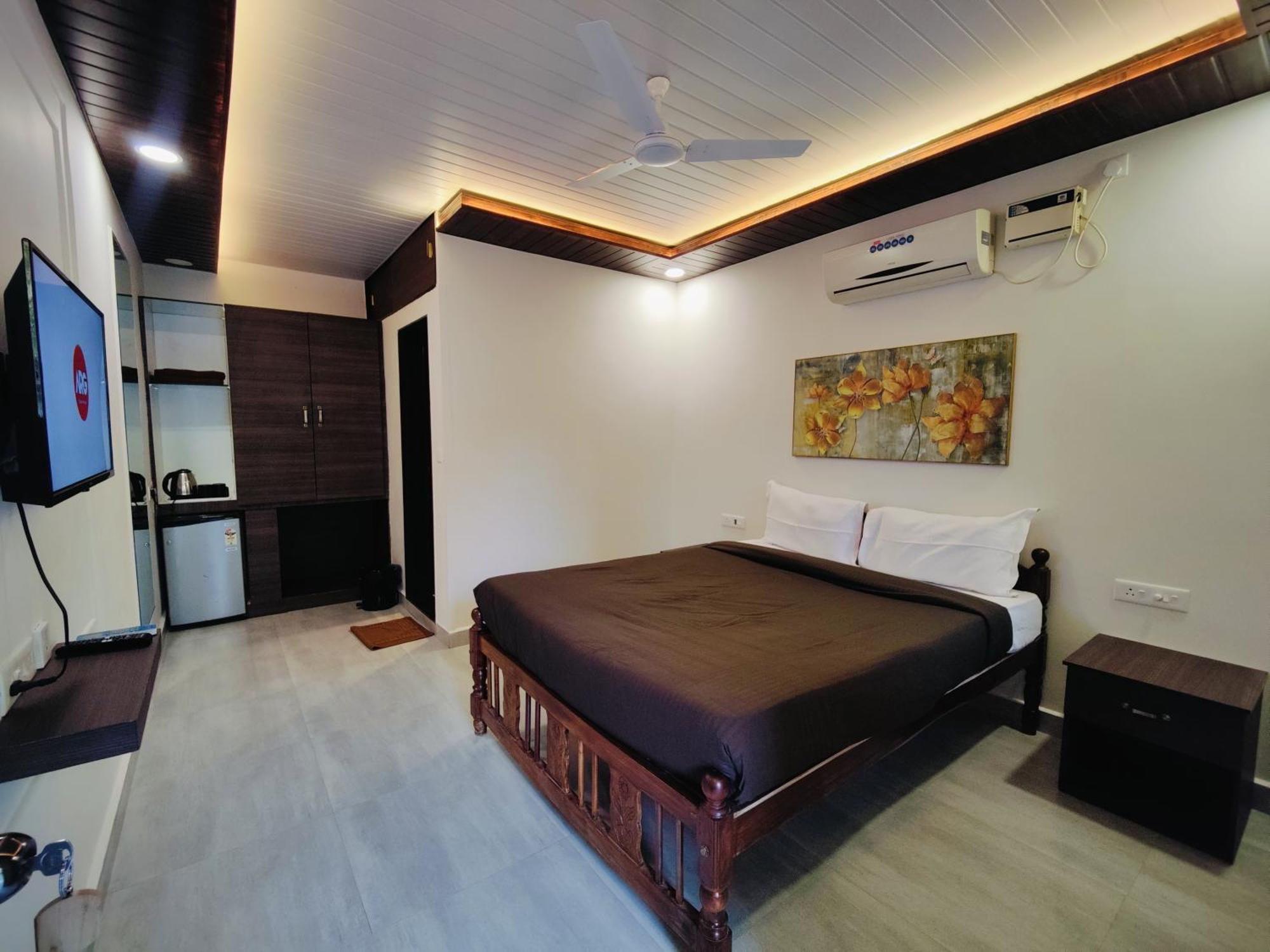 Kevin'S House By Travelkrafts Hotell Anjuna Exteriör bild